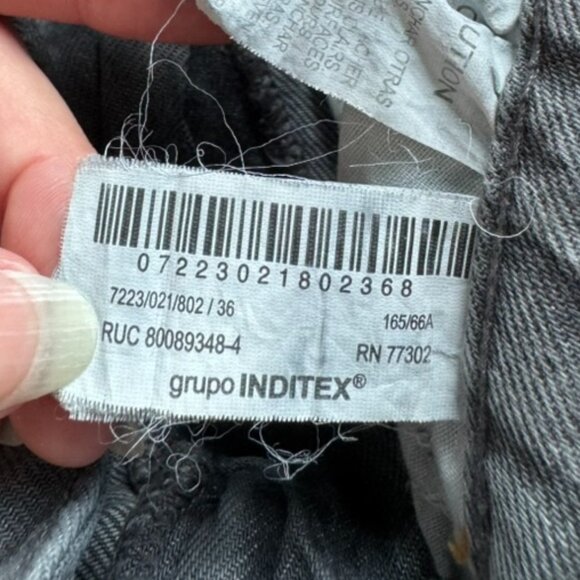 ZARA High-Waist Mom Fit Jeans – Gray Wash – Size 36 (US 4) 🩶 - Picture 5 of 9